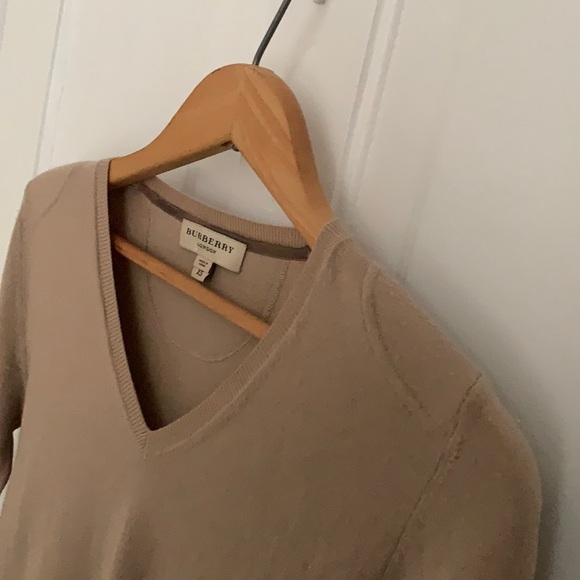 Burberry sweater - Picture 8 of 8